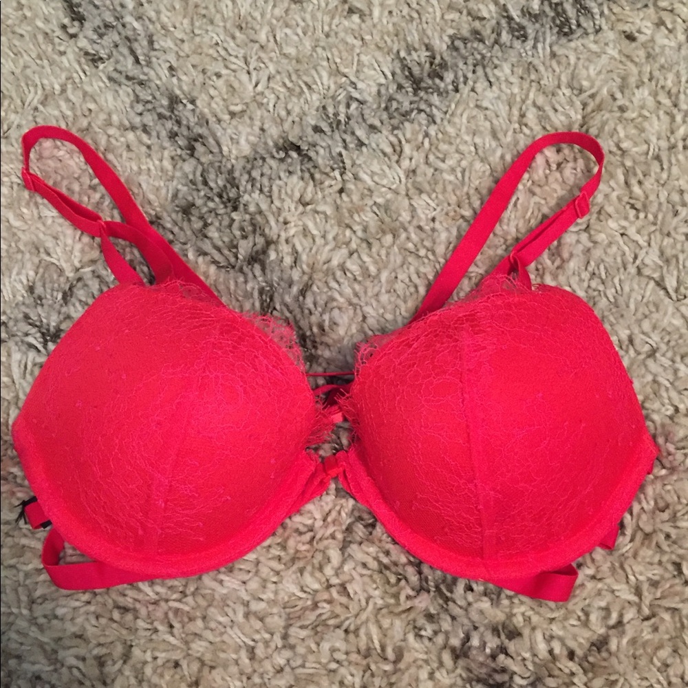 “Very Sexy” Strappy Back Victoria’s Secret Bra